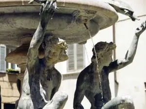 Jewish Ghetto tourtles fountain